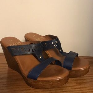 Italian Shoemakers Navy Platforms